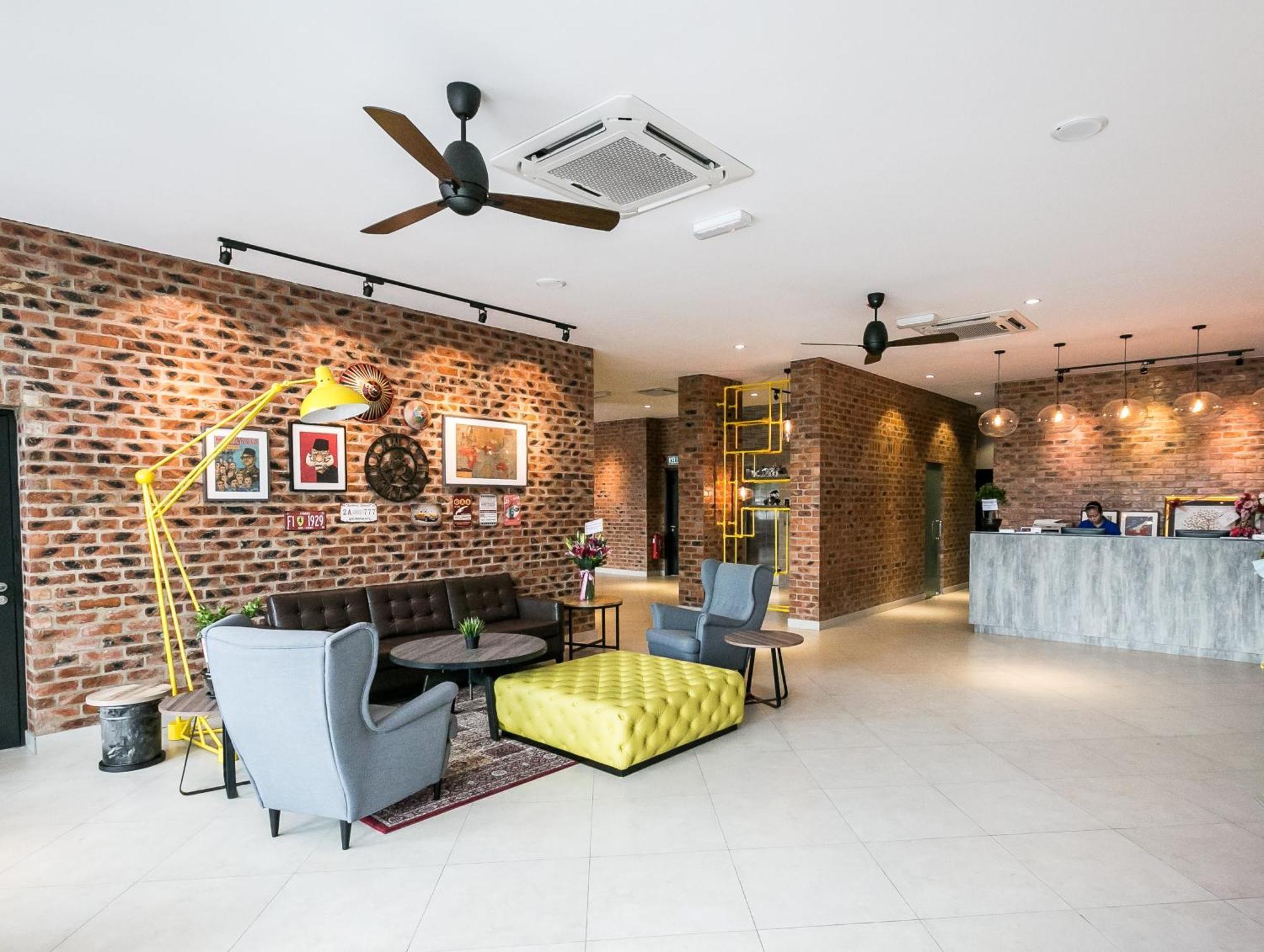 Athome Boutique Hotel Bintulu Exterior photo