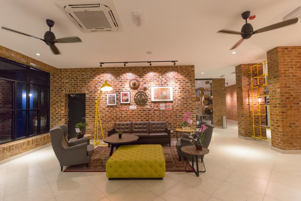Athome Boutique Hotel Bintulu Exterior photo