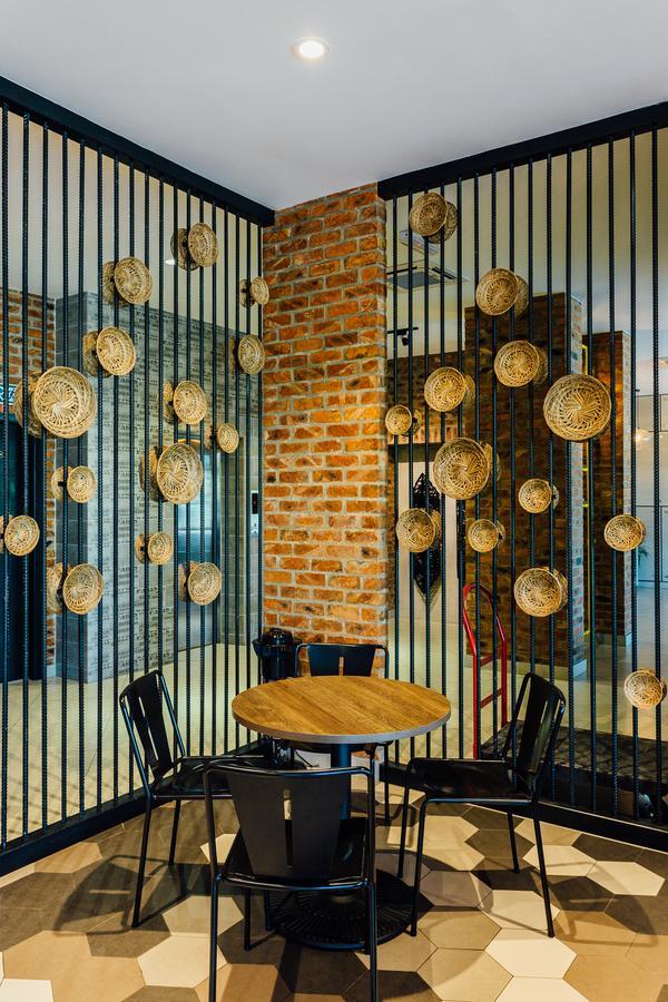 Athome Boutique Hotel Bintulu Exterior photo
